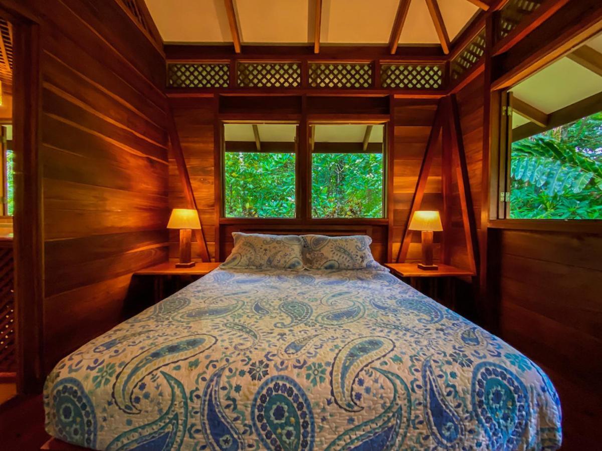 Finca Chica Lodge & Villas Puerto Viejo de Talamanca ภายนอก รูปภาพ