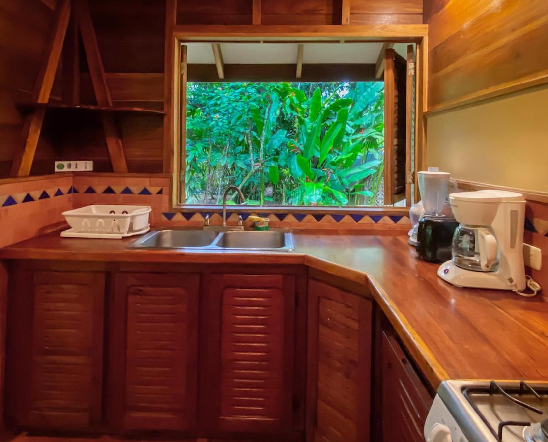 Finca Chica Lodge & Villas Puerto Viejo de Talamanca ภายนอก รูปภาพ