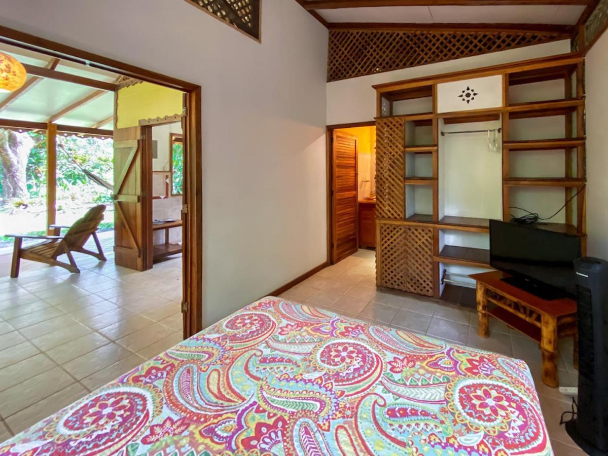 Finca Chica Lodge & Villas Puerto Viejo de Talamanca ภายนอก รูปภาพ
