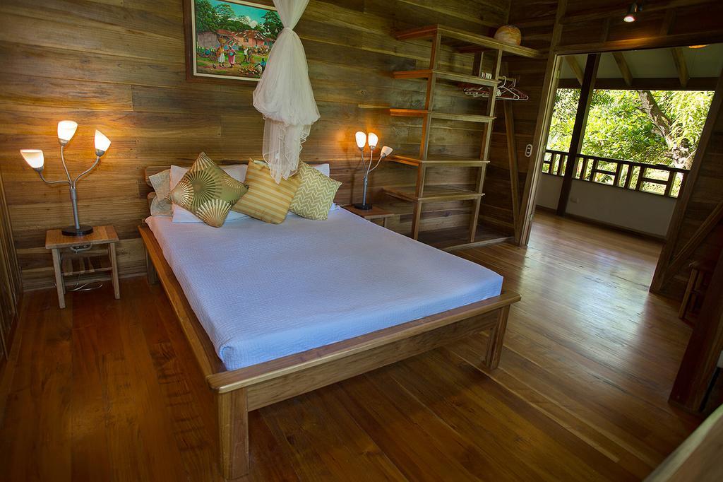 Finca Chica Lodge & Villas Puerto Viejo de Talamanca ภายนอก รูปภาพ